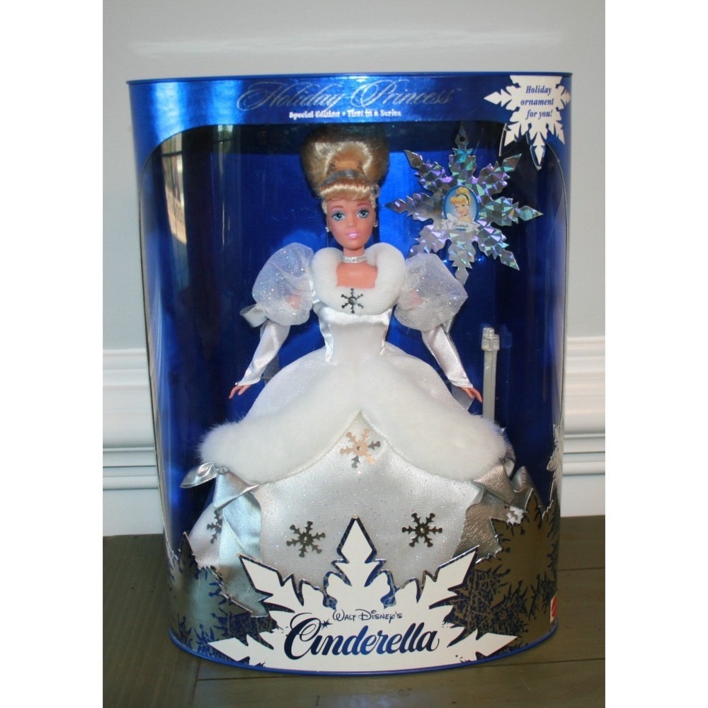 Mattel 16090 Walt Disney Holiday Princess Cinderella Doll Special Edition 1996